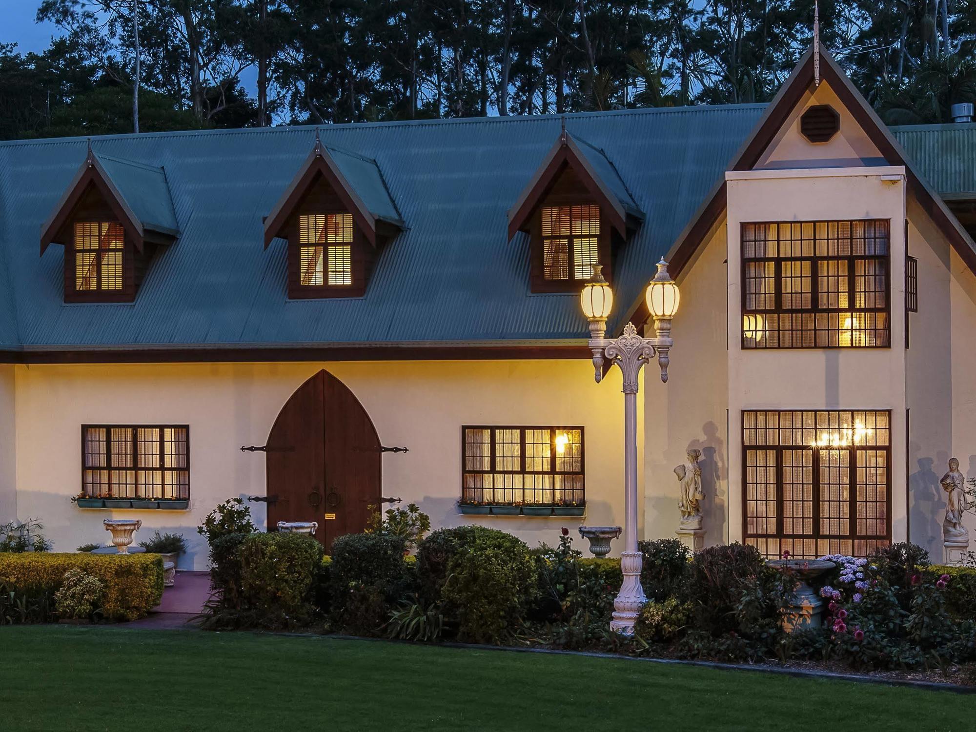 Mt Tamborine Stonehaven Manor Hotel Gold Coast Exterior foto