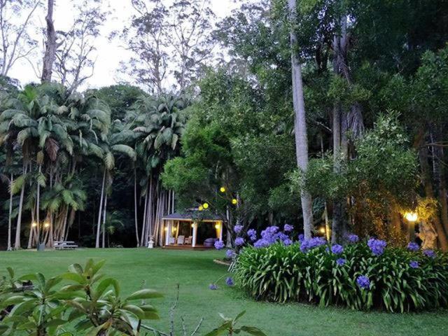 Mt Tamborine Stonehaven Manor Hotel Gold Coast Exterior foto
